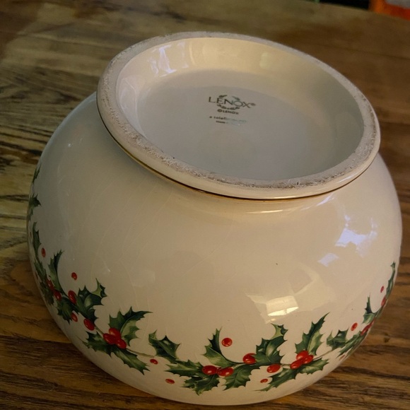 Lenox - Picture 3 of 5